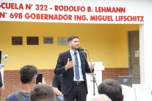 Pullaro lo anunció en el acto llevado a cabo este miércoles en la Escuela Miguel Lifschitz, de Las Tunas, en el departamento Las Colonias. Crédito: Gobierno de Santa Fe