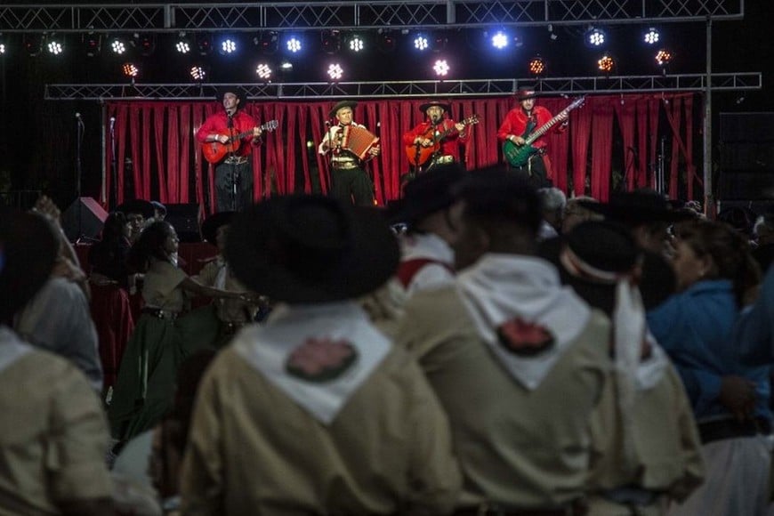 Más de 35 mil personas disfrutaron del Festival "De la Patria Mía" en ...