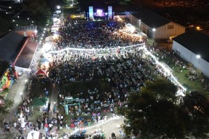 El evento, que se realiza en el predio ecológico "15 de enero", será para los días 2 y 3 de marzo, a partir de las 17 hs. con inicio de los espectáculos el sábado a las 21 hs. y el domingo a las 20 hs.