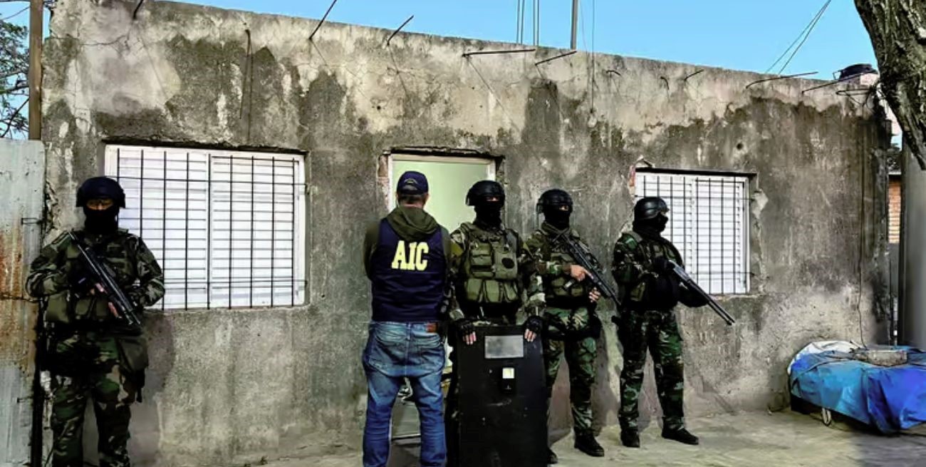 Confirmaron en segunda instancia los procesamientos de cuatro presuntos narcos barriales de Calchaquí