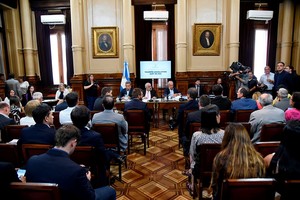 Con 8 integrantes de la Cámara de Diputados y otro tanto de la Cámara de Senadores, la comisión ya tiene autoridades, además de día y horario fijo para sesionar.