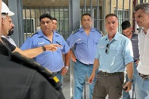 El ministro de Obras Públicas, Lisandro Enrico, recorrió las obras.