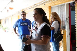 La comunidad de la escuela Ravera inicia el lunes las clases y abordará los delitos que vino sufriendo el edificio como "un hecho pedagógico y la necesidad de mirar para adelante", dijo el director.