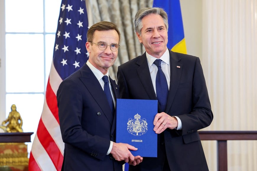 U.S. Secretary of State Antony Blinken accepts Sweden's instruments of accession from Swedish Prime Minister Ulf Kristersson for its entry into NATO at the State Department in Washington, U.S., March 7, 2024. REUTERS/Amanda Andrade-Rhoades