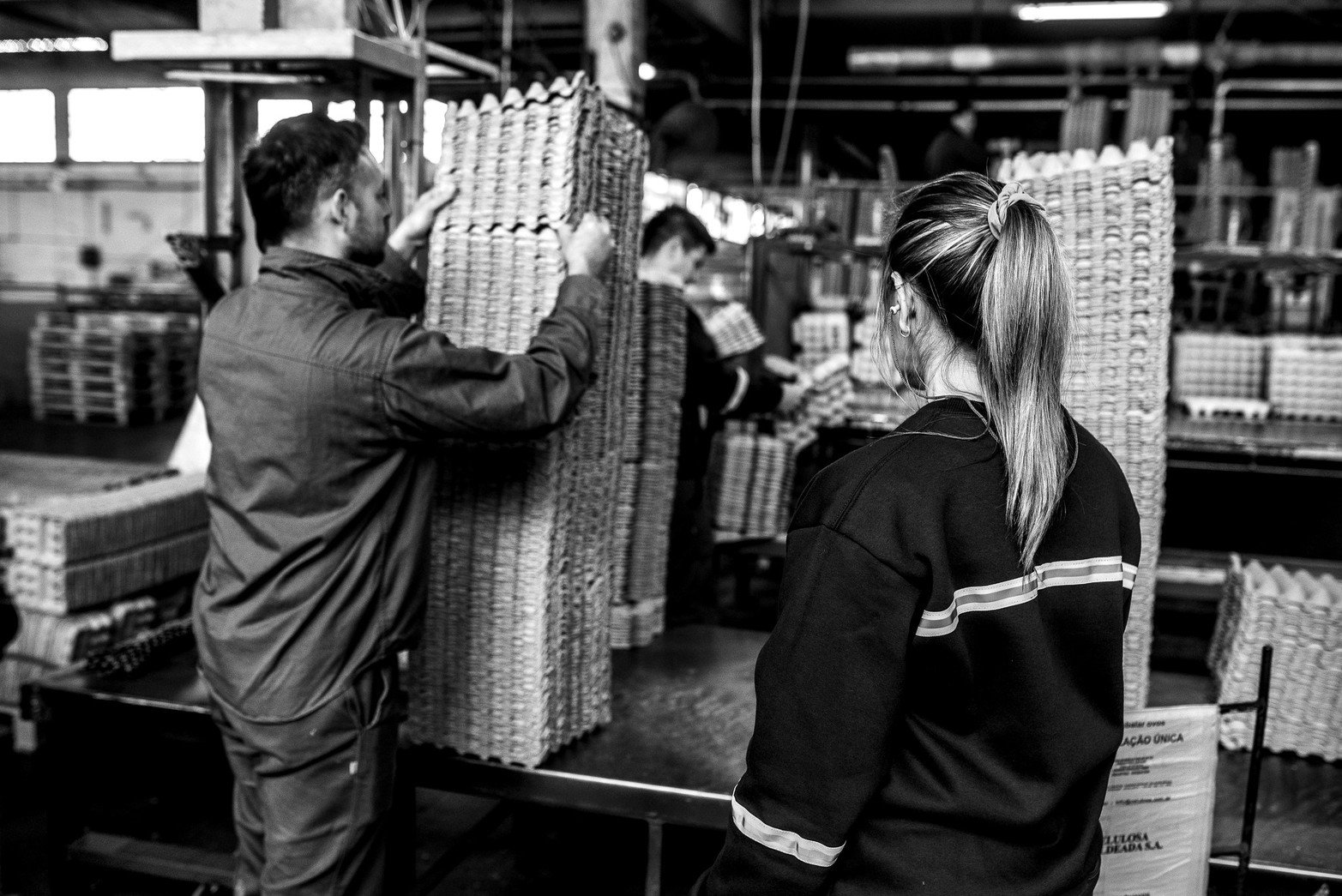 Mujeres en la industria santafesina.