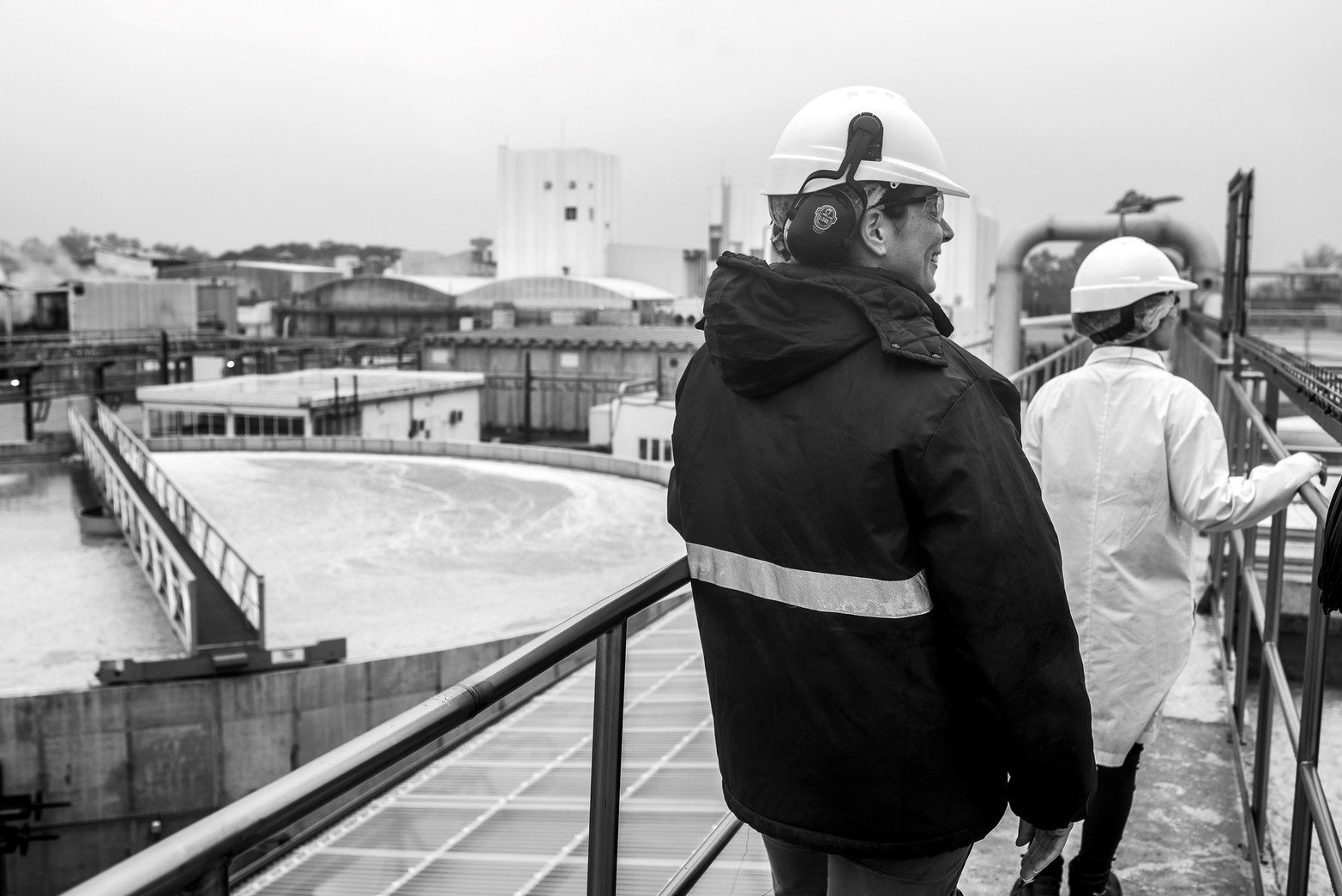 Mujeres en la industria santafesina.