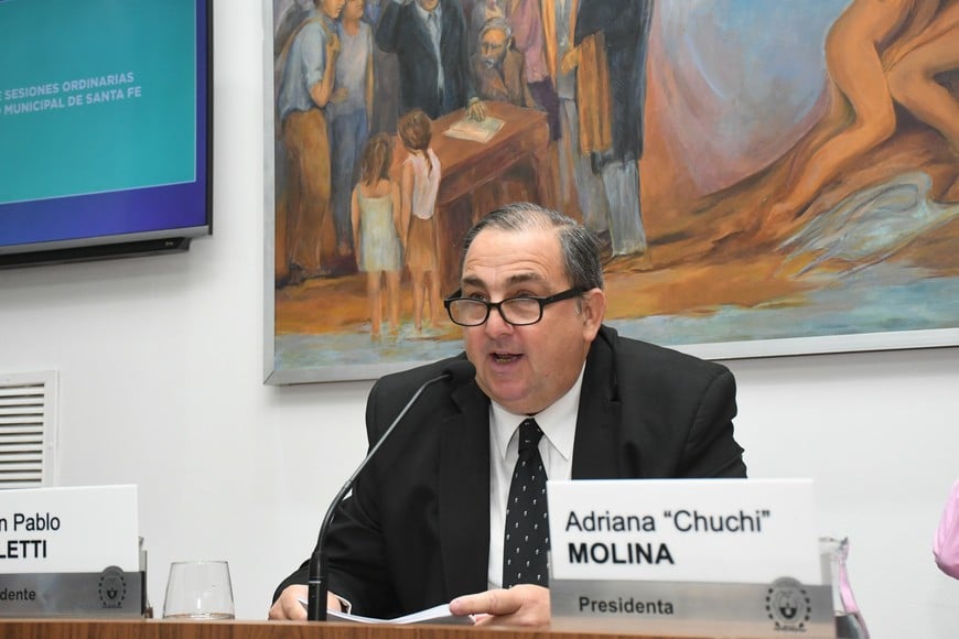 “Logramos un proyecto de inversión que va a permitir contar con el servicio 5G en la ciudad de Santa Fe en el mediano plazo”, fue el anunció del intendente Poletti en el Concejo.