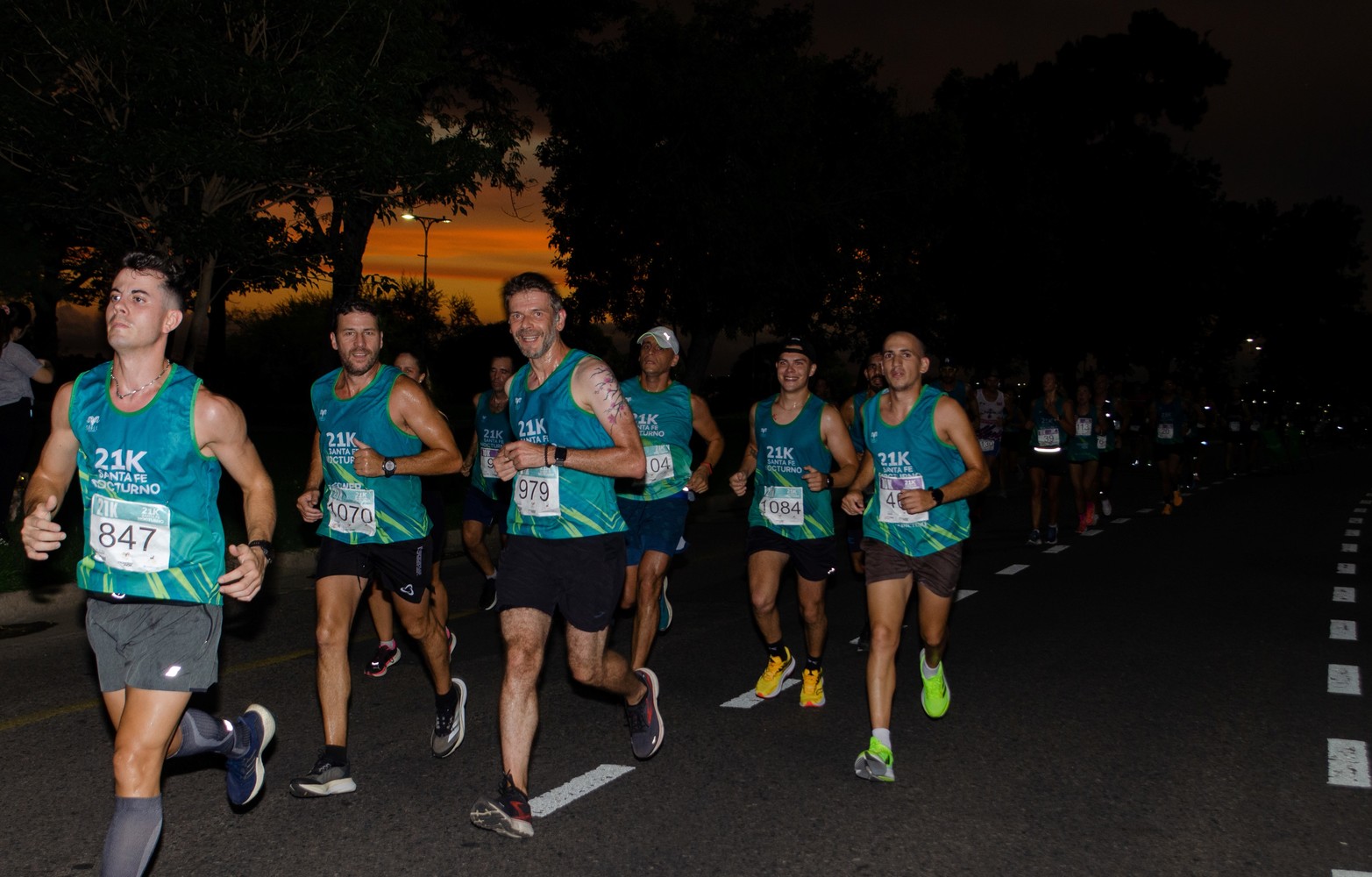 Maratón en la noche santafesina