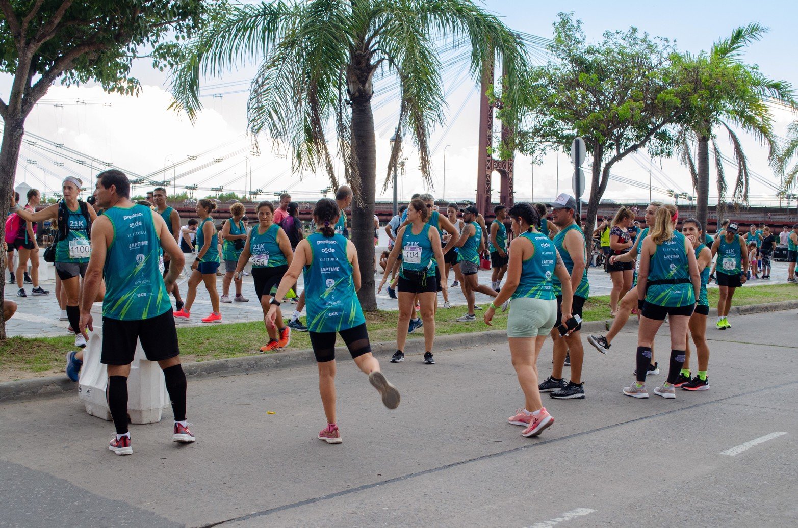 Maratón en la noche santafesina