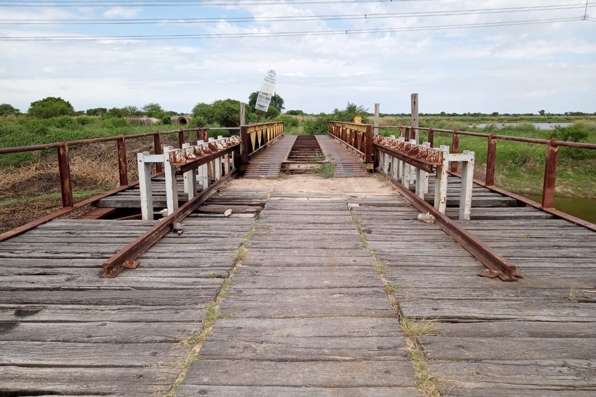 Desembocadura. Aquí “muere” el riacho en aguas de su homónimo, el Río Santa Fe.

Fernando Nicola.