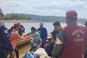 También fue desmantelado un campamento de "minería ilegal" conformado por "cuatro estructuras clandestinas".