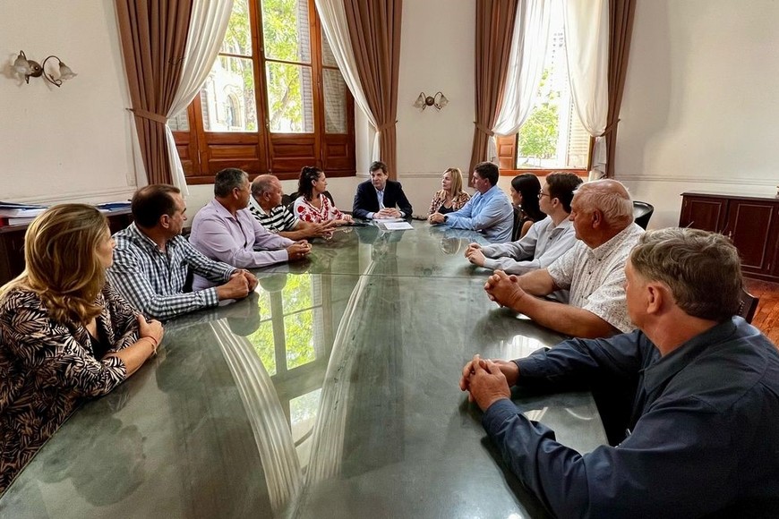 “Lamentable la inflación que hubo los dos últimos años, hace que los costos están totalmente desfasados. Se llevó puesto los importes que habíamos solicitado en 2022 para hacer la obra, con esos recursos hacíamos 10 cuadras de cordón cuneta, ahora vamos a hacer hasta donde nos alcance”.