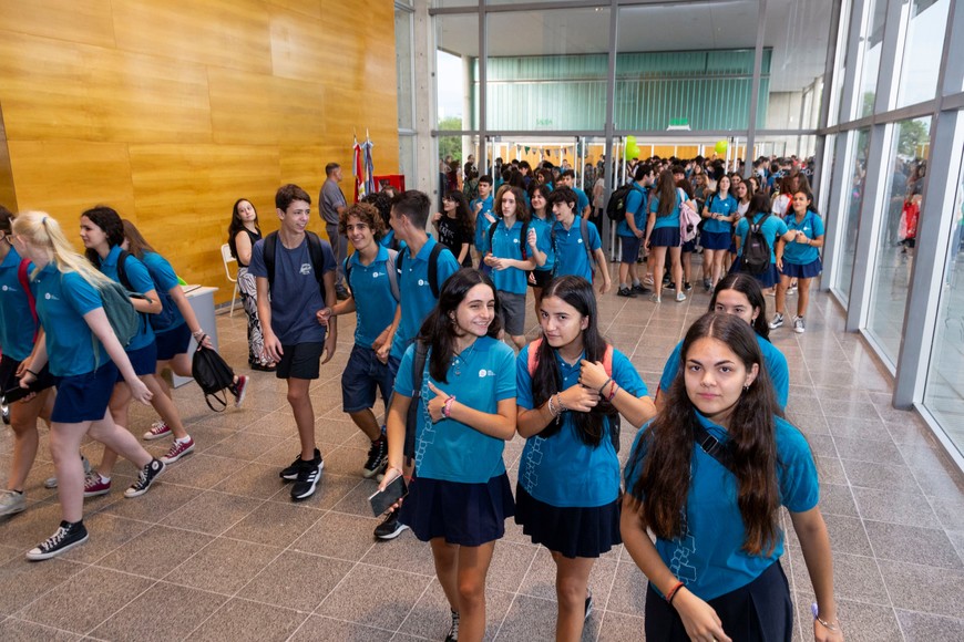 Comienzo de clases en la escuela preuniversitaria de la UNL.
