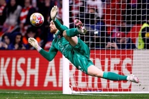 Soccer Football - Champions League - Round of 16 - Second Leg - Atletico Madrid v Inter Milan - Metropolitano, Madrid, Spain - March 13, 2024 
Atletico Madrid's Jan Oblak saves a penalty from Inter Milan's Alexis Sanchez during the shoot-out REUTERS/Juan Medina