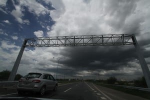 El SMN precisó que “se estiman valores de precipitación acumulada entre 30 y 70 mm, pudiendo ser superados en forma puntual”. Crédito: Archivo El Litoral