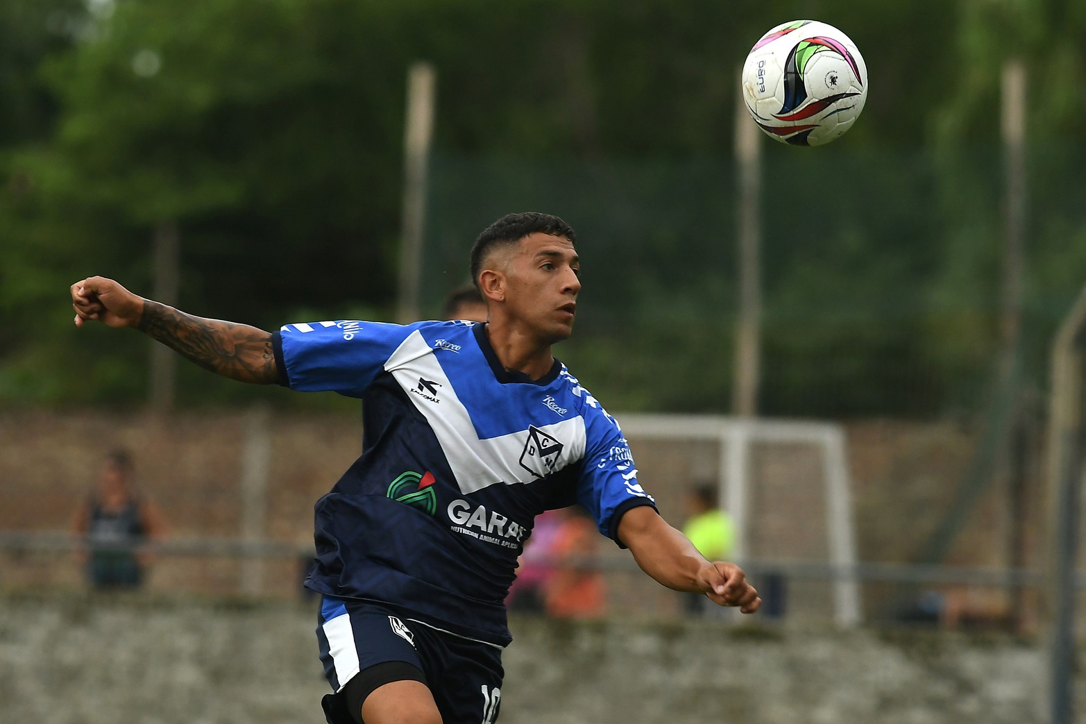 La Salle recibió a Nobleza por una nueva fecha de la liga santafesina de fútbol.