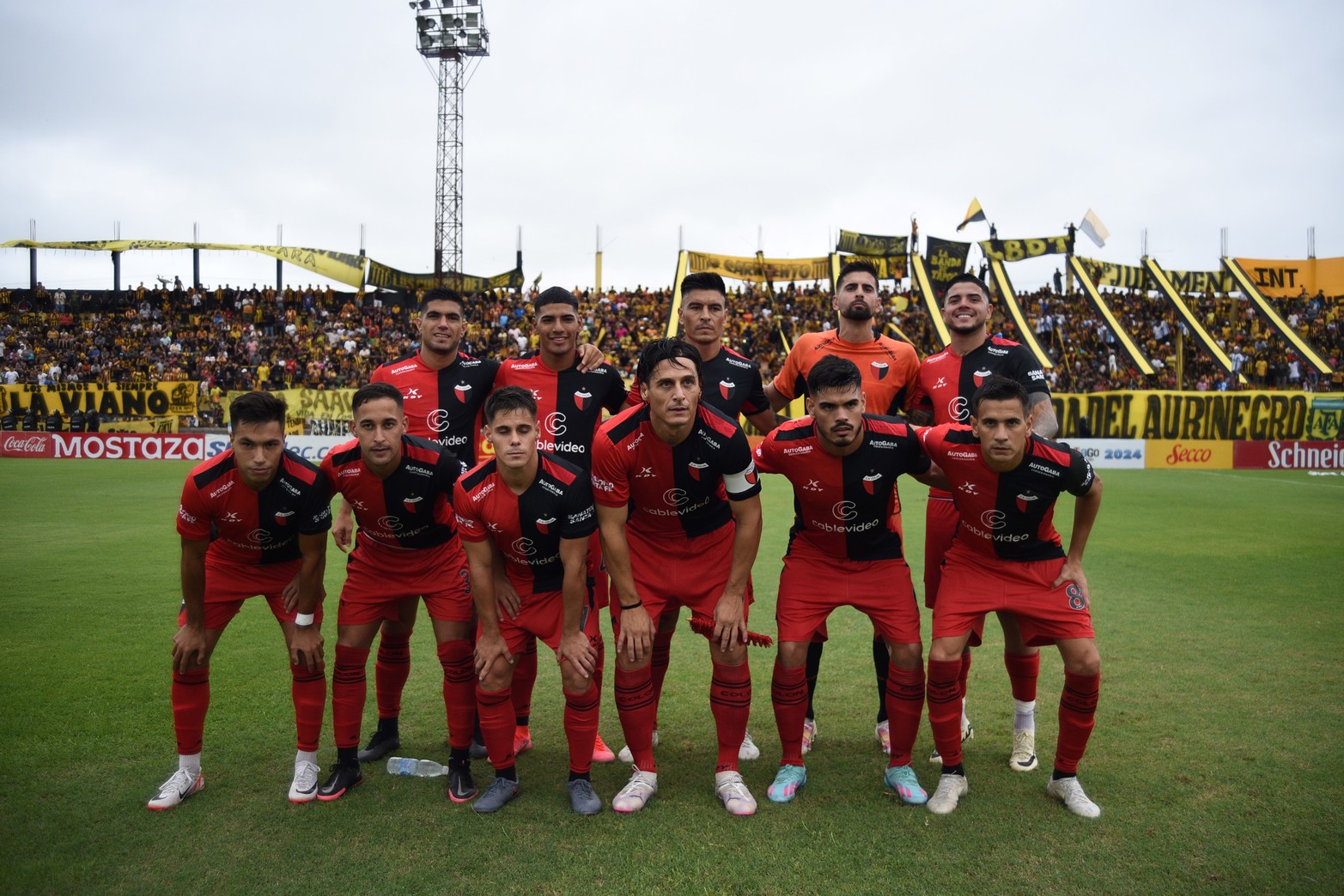 El once que presentó el equipo de Iván Delfino. 