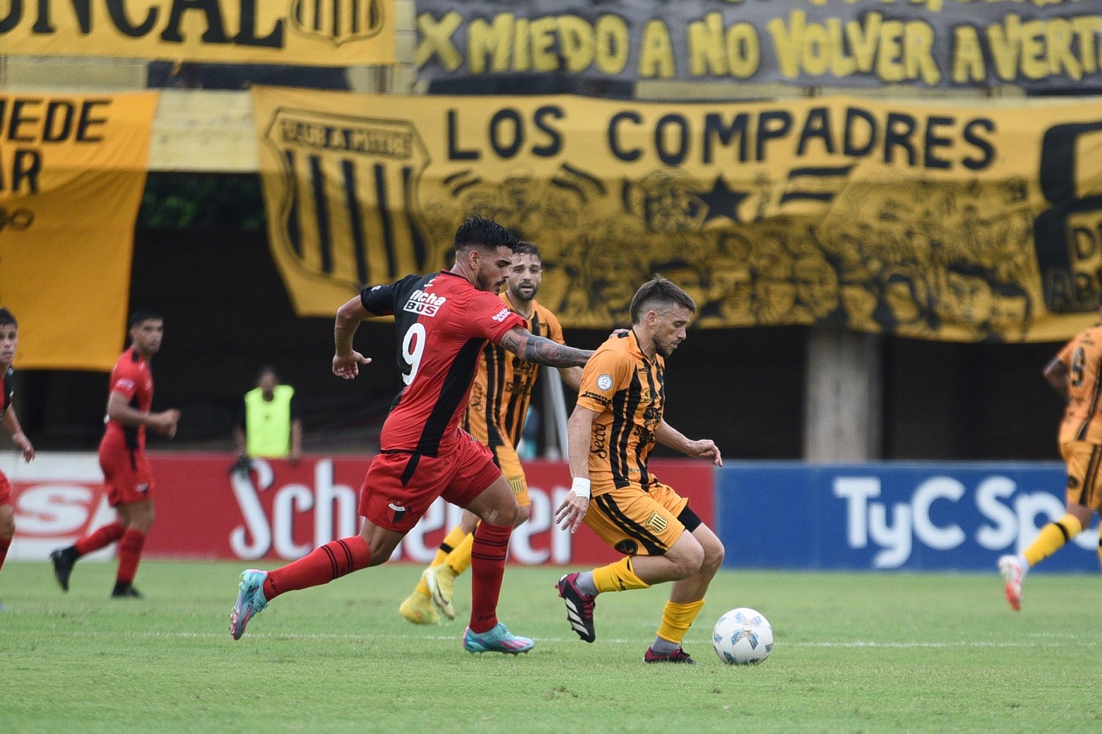 Axel Rodríguez no tuvo situaciones para poder marcar un gol. 