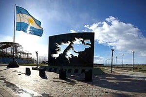 La denuncia se presentó en los Tribunales Federales de Comodoro Py.