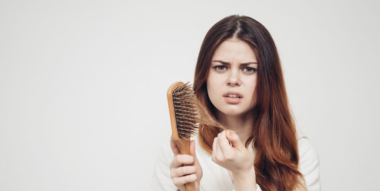 Conoce las causas por las cuales las mujeres pierden el cabello y cómo tratarlas