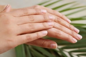 Recordá que tus manos son una carta de presentación, ¡así que cuídalas como se merecen!.