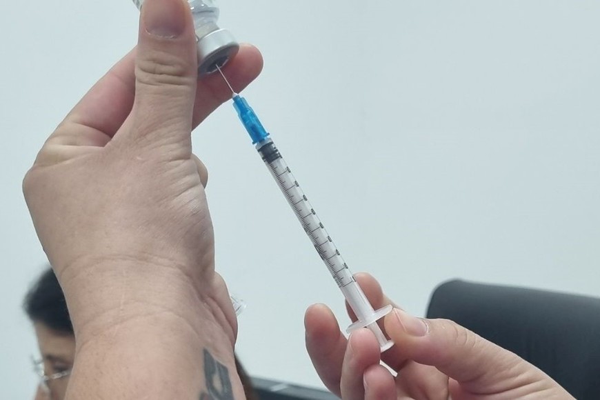 Se colocan vacunas incluidas en el Calendario Nacional.