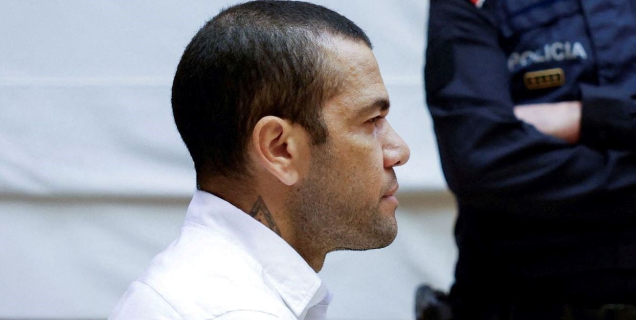 Dani Alves podría salir de prisión tras 14 meses por el pago de una fianza