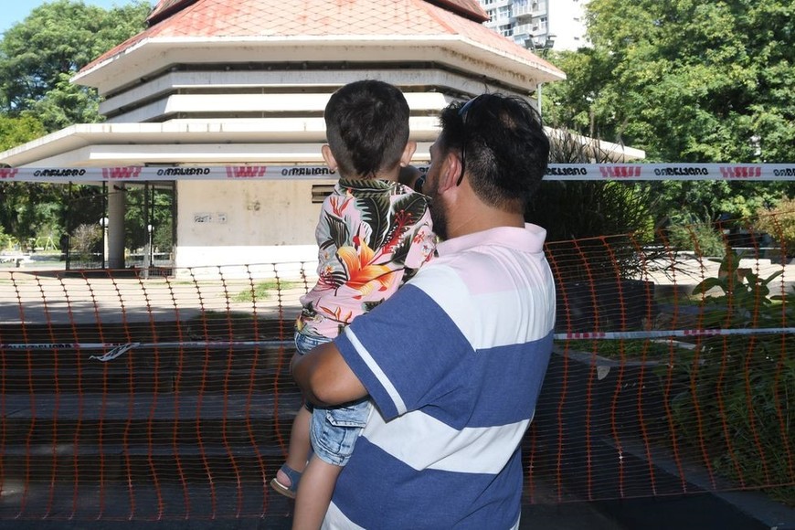 Aconsejan a los ciudadanos no tener contacto con las aves. Foto: Flavio Raina