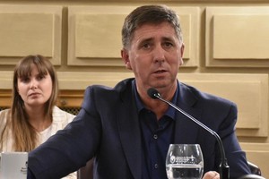 “A pesar de que en agosto de 2023 se inauguró un destacamento en La Pelada para patrullar los distritos del norte de Las Colonias, queda pendiente la creación de un destacamento para el sur del mismo departamento y el norte de San Jerónimo”, cierra en su apelación quien defiende los intereses de las comunidades de Las Colonias.