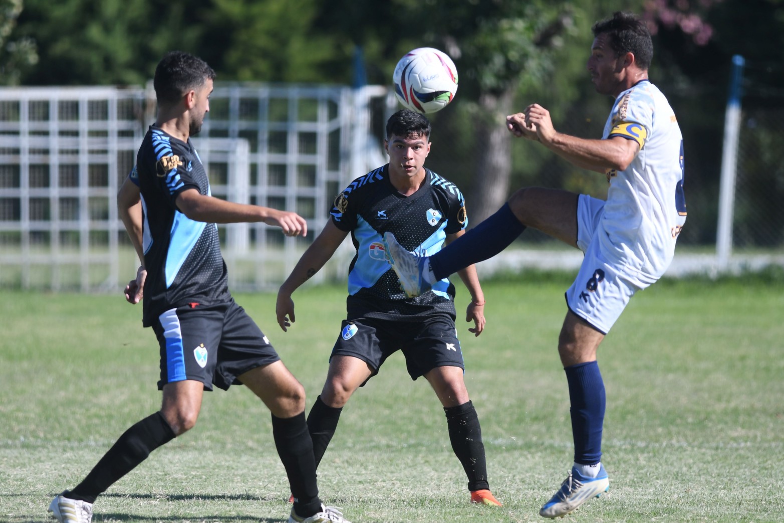 Ciclón Racing recibió la visita de El Quilla por una nueva fecha la liga santafesina de fútbol