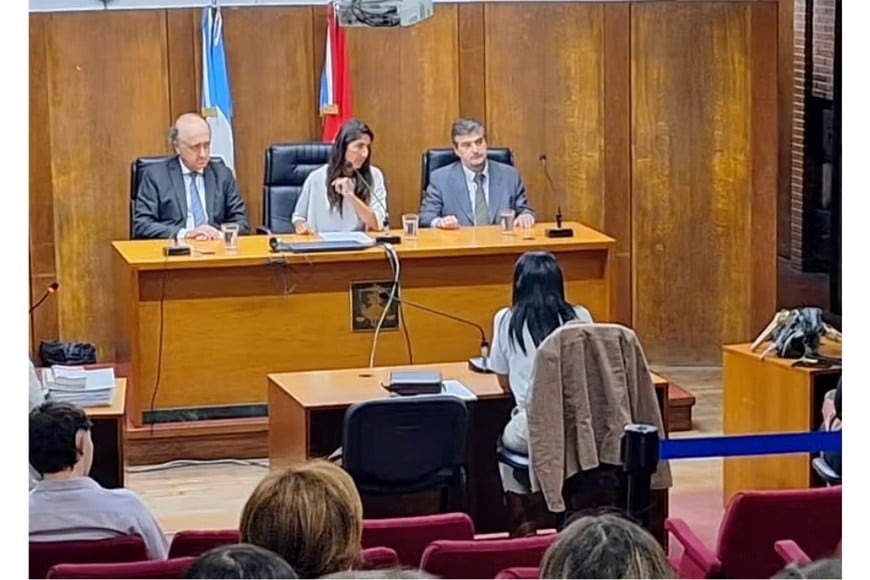El tribunal integrado por Benjamín Révori, Lorena Garini y Aldo Baravalle.