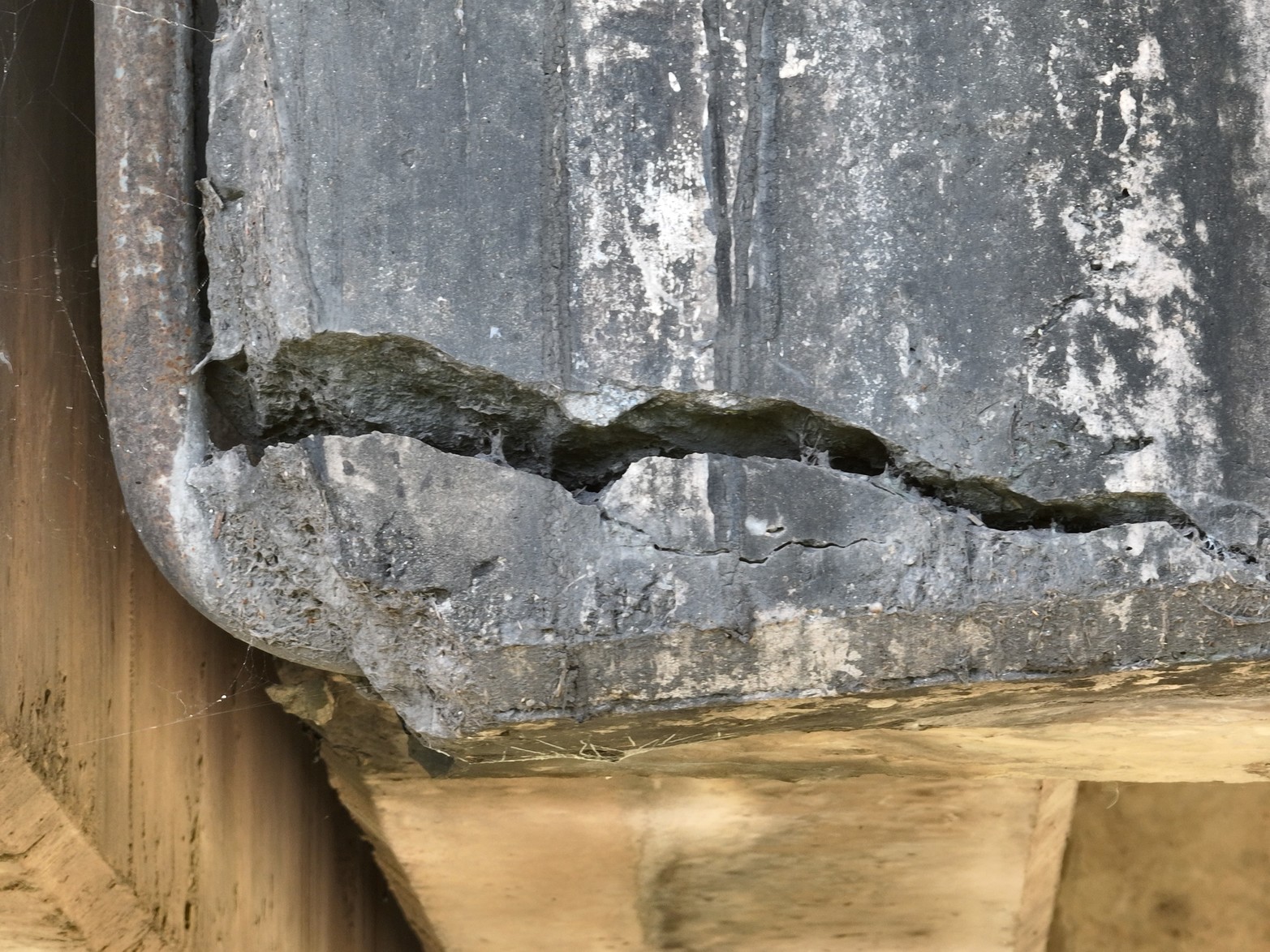 Arreglos en el Puente Carretero.