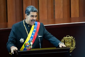 (240131) -- CARACAS, 31 enero, 2024 (Xinhua) -- El presidente venezolano, Nicolás Maduro, pronuncia un discurso durante el acto de Apertura del Año Judicial, en la sede del Tribunal Supremo de Justicia (TSJ), en Caracas, Venezuela, el 31 de enero de 2024. Maduro alertó el miércoles sobre las pretensiones de la oposición nacional e internacional para atacar los próximos comicios electorales, previstos para el año en curso. (Xinhua/Marcos Salgado) (ms) (jg) (da) (vf)