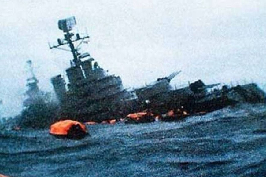El hundimiento del Crucero Belgrano, un hecho que marcó con fuerza el conflicto bélico y la historia nacional.
