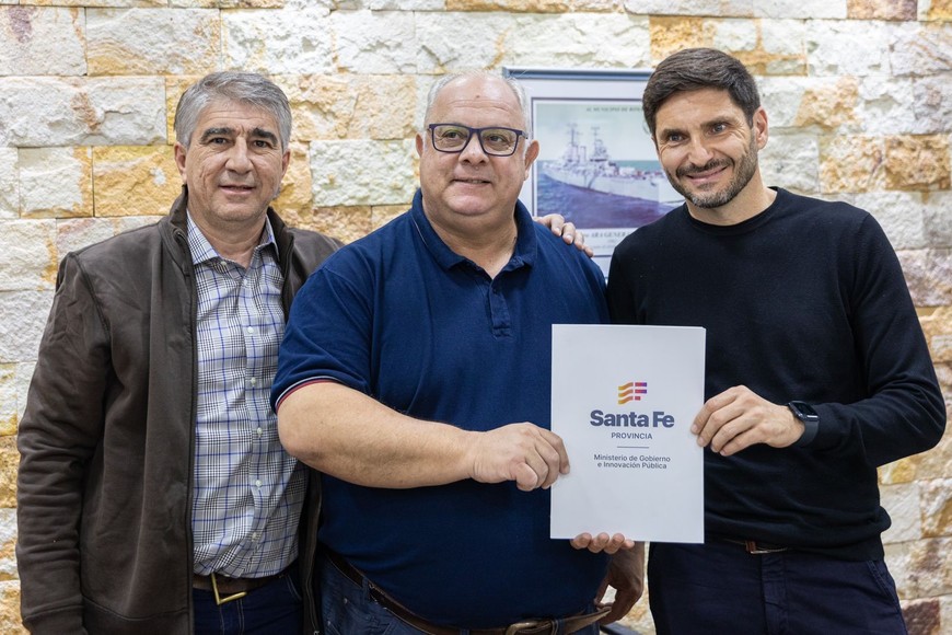 Entre los convenios firmados durante las recorridas se incluyeron obras y asistencia a instituciones.