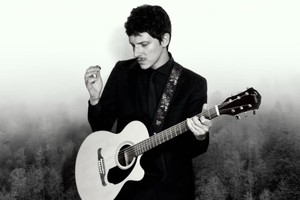 “Soy bastante filoso y crítico con mi trabajo musical” asegura Hernán Acovino. Foto: Gentileza