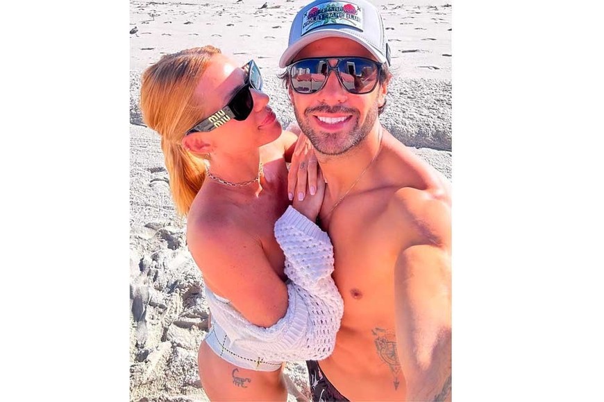 Neumann espera un hijo junto a Manu Urcera