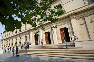 El claustro de profesores ratifica el apoyo al decanato