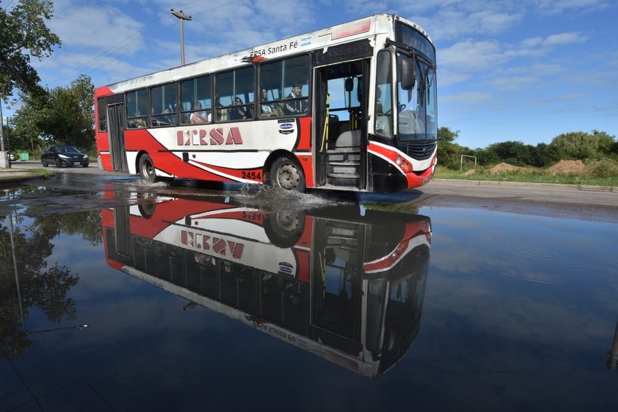 En fotos: desborde cloacal en barrio El Pozo