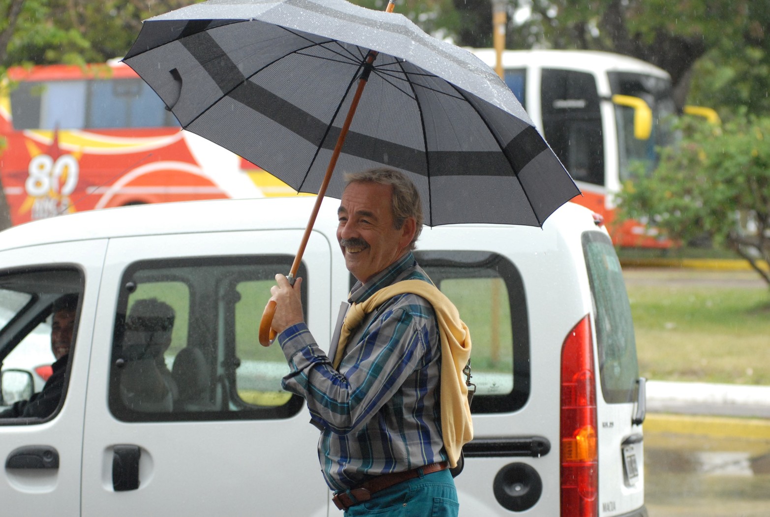 Su particular sonrisa en la vida cotidiana, ya en su etapa de jubilado.