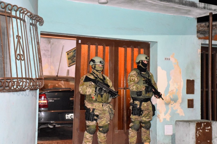Parte de los allanamientos en Rosario. Crédito: Ministerio de Seguridad