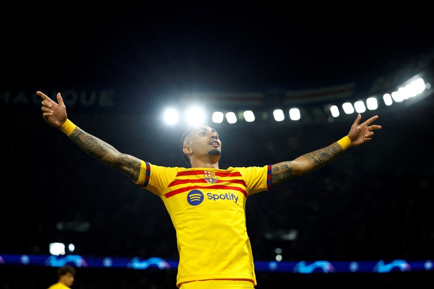 Soccer Football - Champions League - Quarter Final - First Leg - Paris St Germain v FC Barcelona - Parc des Princes, Paris, France - April 10, 2024
FC Barcelona's Raphinha celebrates scoring their second goal REUTERS/Sarah Meyssonnier     TPX IMAGES OF THE DAY