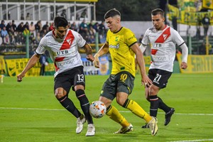 Fue por 1 a 1 en Florencio Varela con un tanto del histórico goleador Nicolás "Uvita" Fernández. Crédito: Conmebol