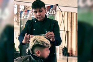 La sorpresa de los compañeros de Toto, para que pueda volver a tener sus elementos de trabajo.