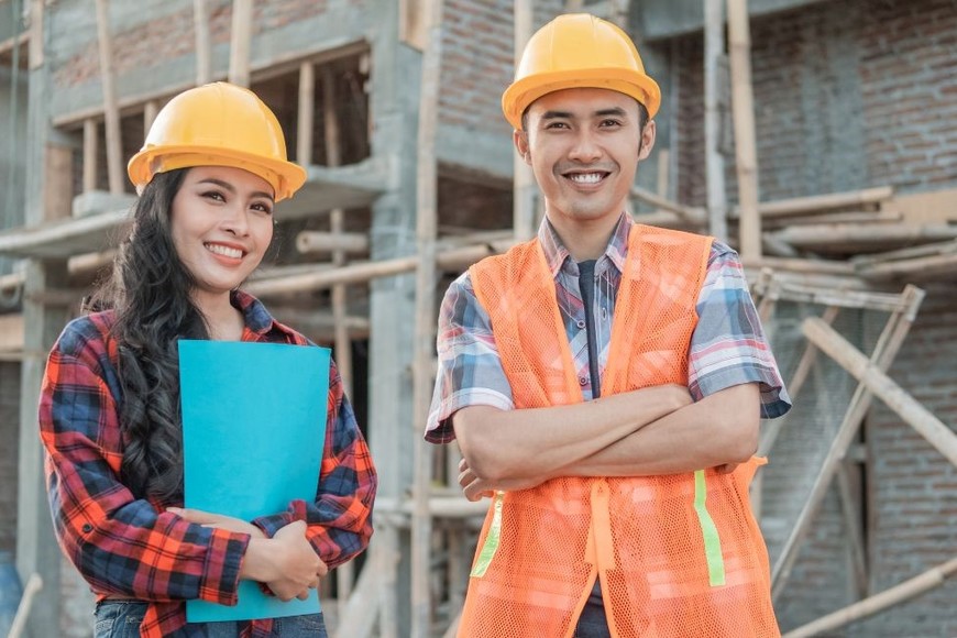 La Constitución Nacional reconoce el principio de igualdad y prohíbe la discriminación por motivos de género.