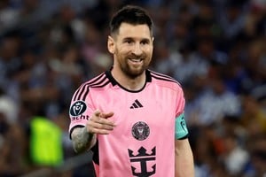 Pero en lo que respecta a la MLS, su última presentación fue un empate 2-2 ante Colorado Rapids. Este sábado buscarán los tres puntos para seguir en el top 3 de la Conferencia Este.

Foto: REUTERS/Daniel Becerril