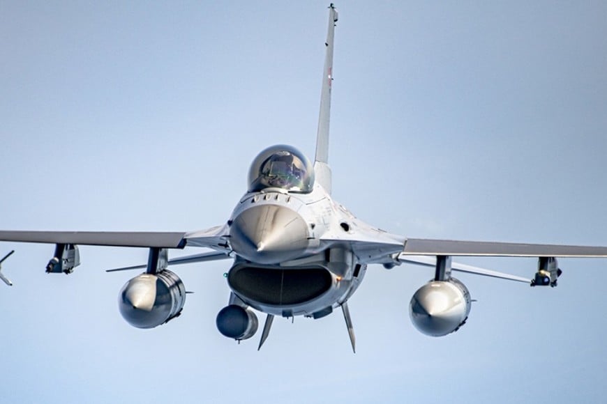 F-16 Fighting Falcon de la Fuerza Aérea de Dinamarca. Crédito: Rune Dyrholm / Fuerzas Armadas danesas