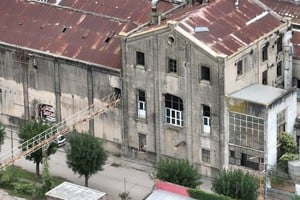 
Gigante dormido. Hace más de 150 años se fundó la primera cervecería de la provincia de Santa Fe en San Carlos Sud.
Foto: Fernando Nicola