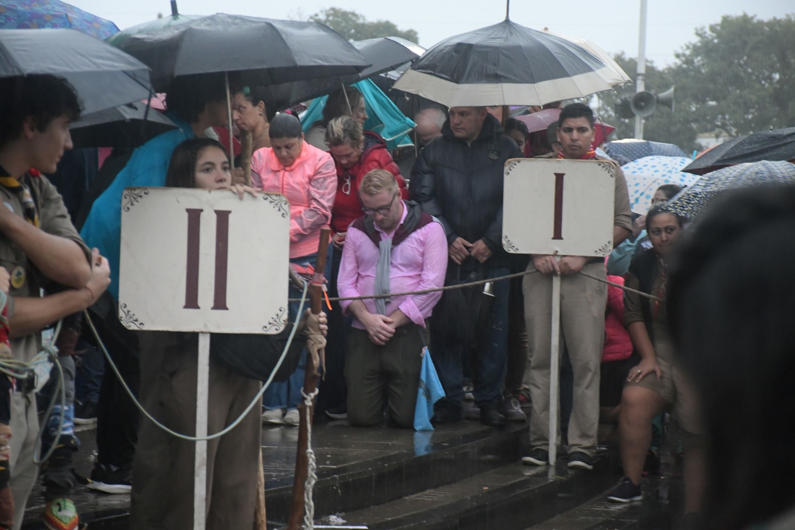 El agua no impidió venerar a la Virgen