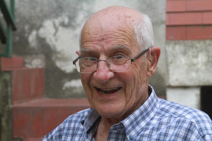 ¡Hasta siempre querido profesor...!. Crédito: Manuel Fabatía